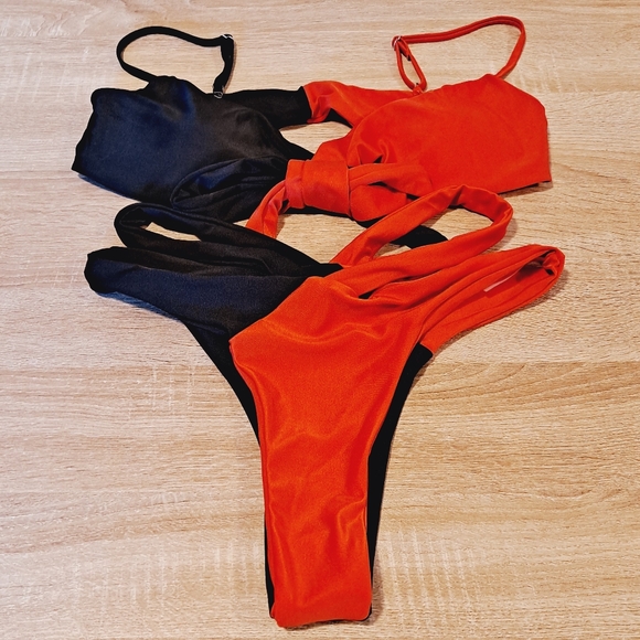New & Never Worn Beautiful 🖤❤️ Black and Red Color Block Thong Bikini  nwot - Picture 3 of 10
